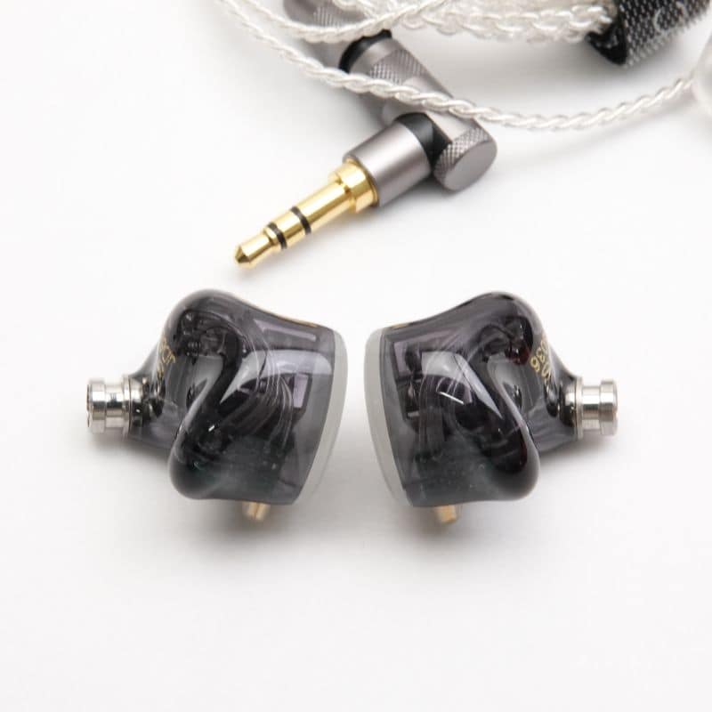 Studio 8SS [QDC-STUDIO-8SS]