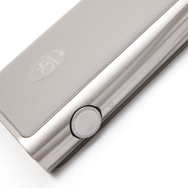 M7 (Titanium)