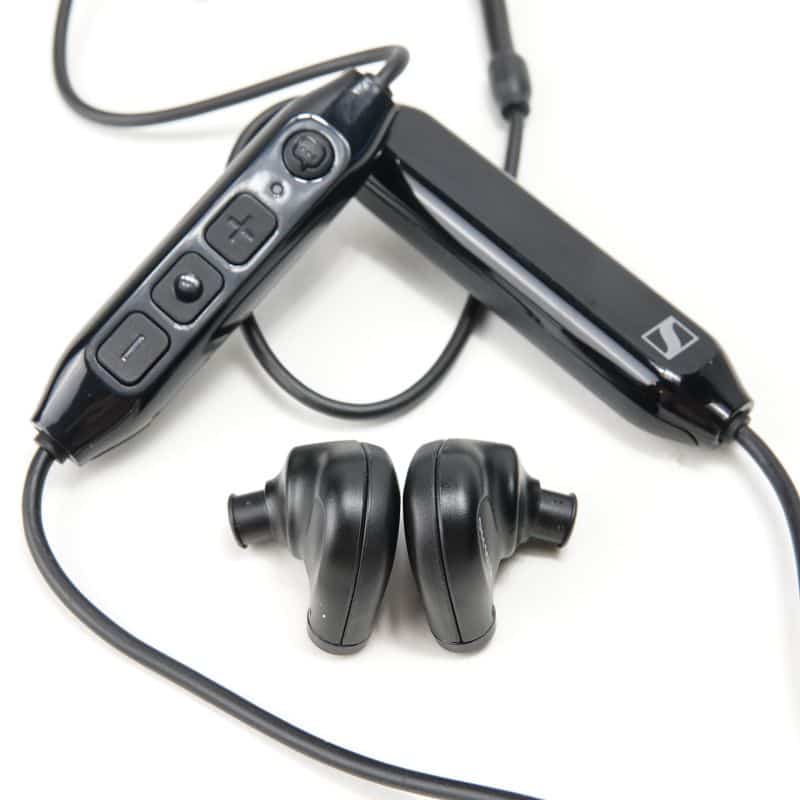 IE100PRO Wireless Black