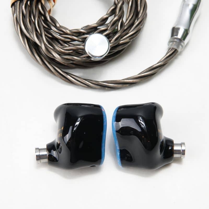 THIEAUDIO Hype 4 Blue AB+ランク 中古｜フジヤエービック