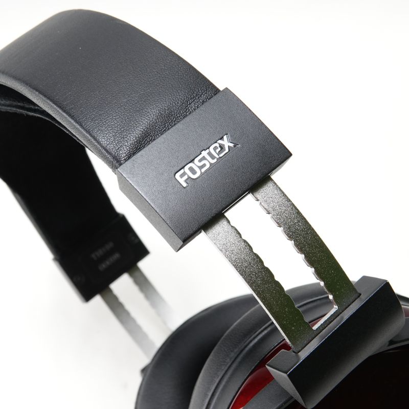TH910