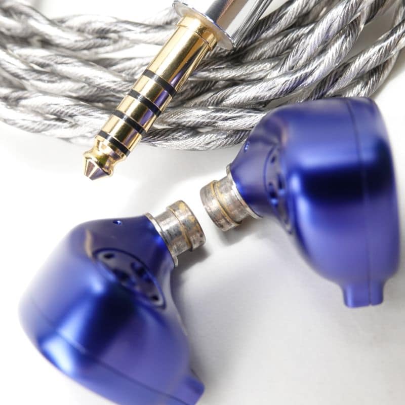BQEYZ Wind ブルー (4.4mmプラグ) ABランク 中古｜フジヤエービック