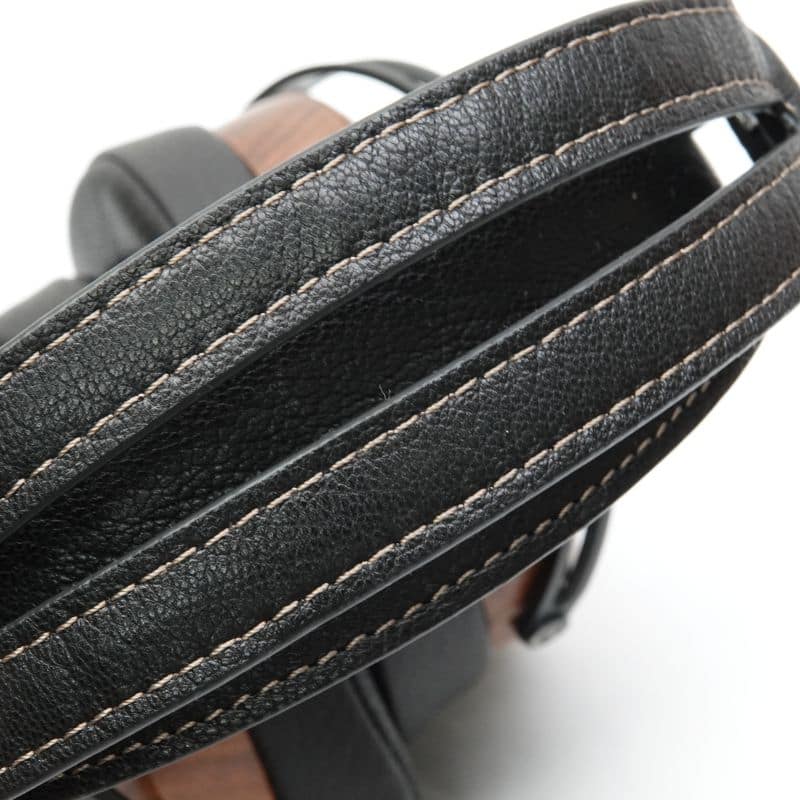 Peacock Black [SDA-PEACOCK-BLK]