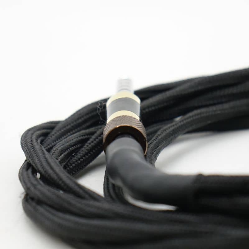 2.5mm3.5mm4.4mm組換プラグ付 [Aves 3x1]