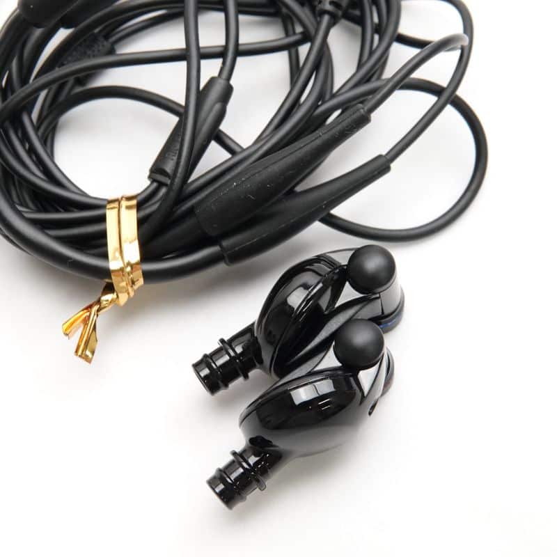 MDR-EX800ST