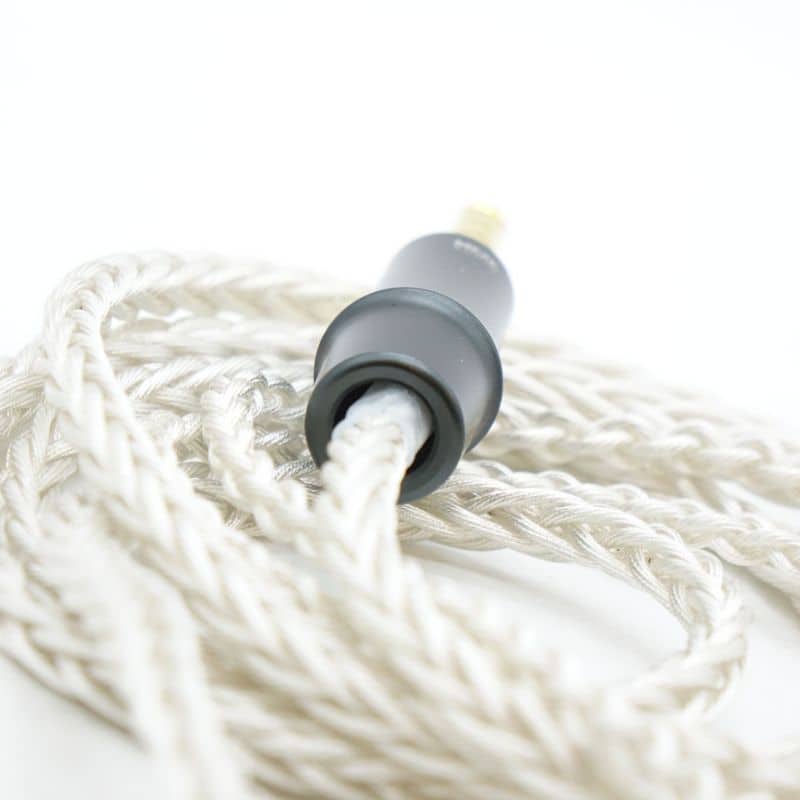 Empyrean 4.4mm PCUHD バランスケーブル [MEM-S4.4]