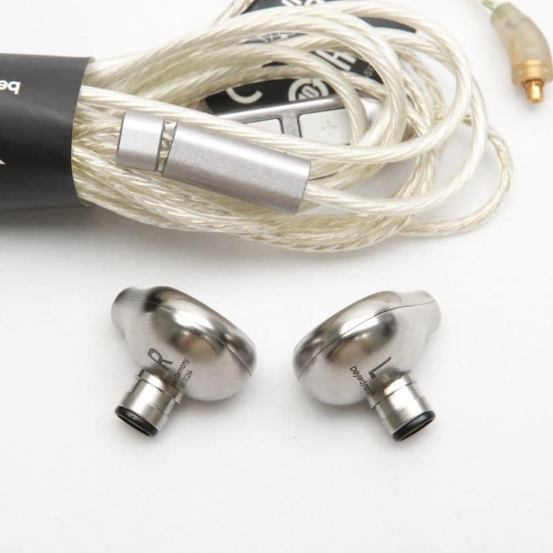 Xelento remote (2nd gen) [728560]