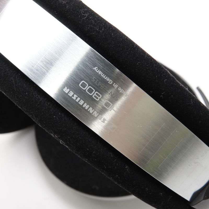 HD800