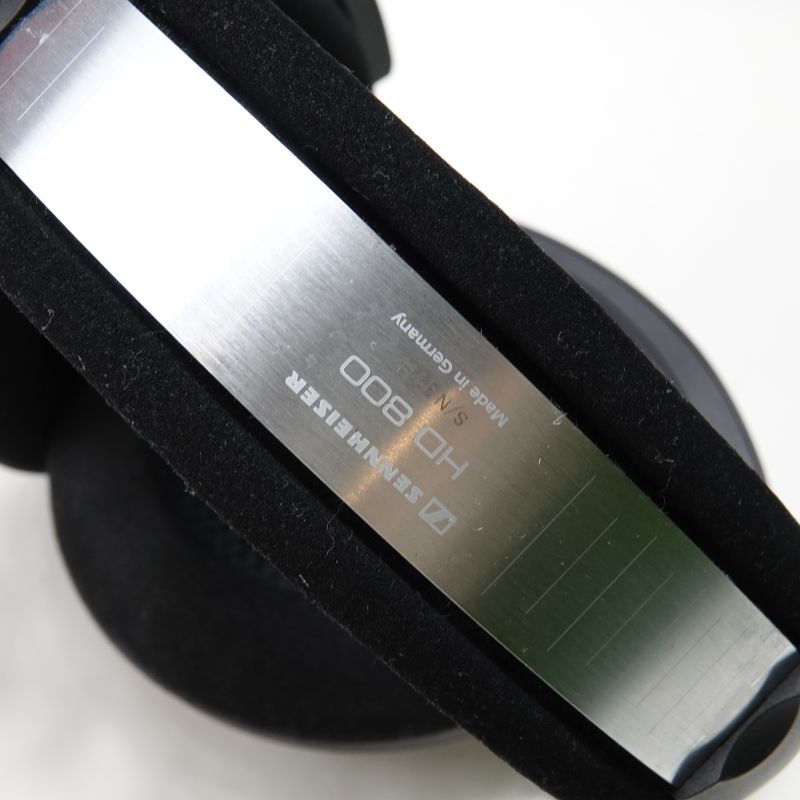HD 800 S