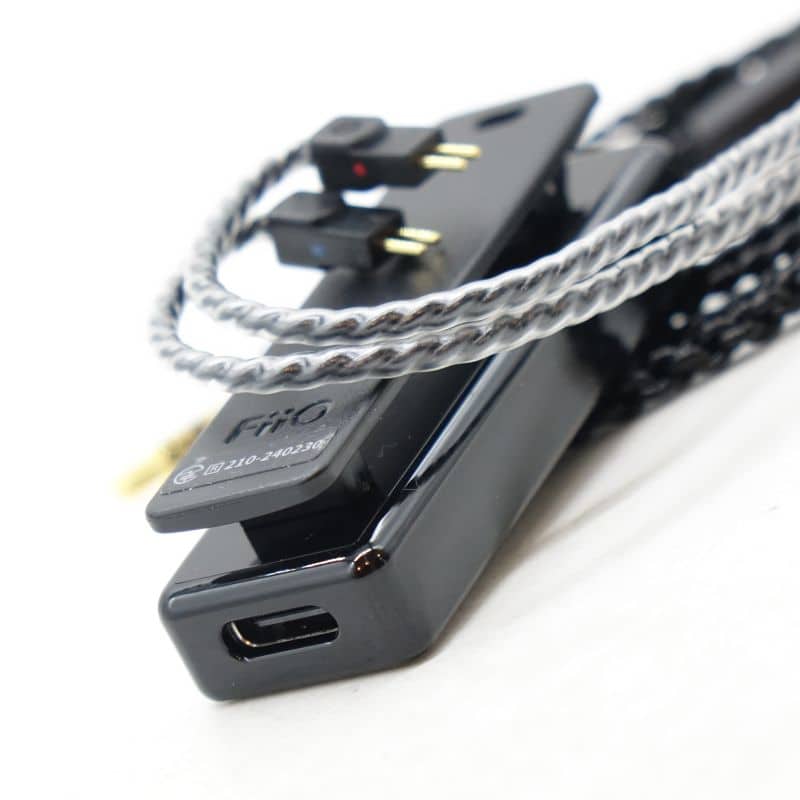 ワイヤレスケーブル CW3 [HC-BTR11CW3]