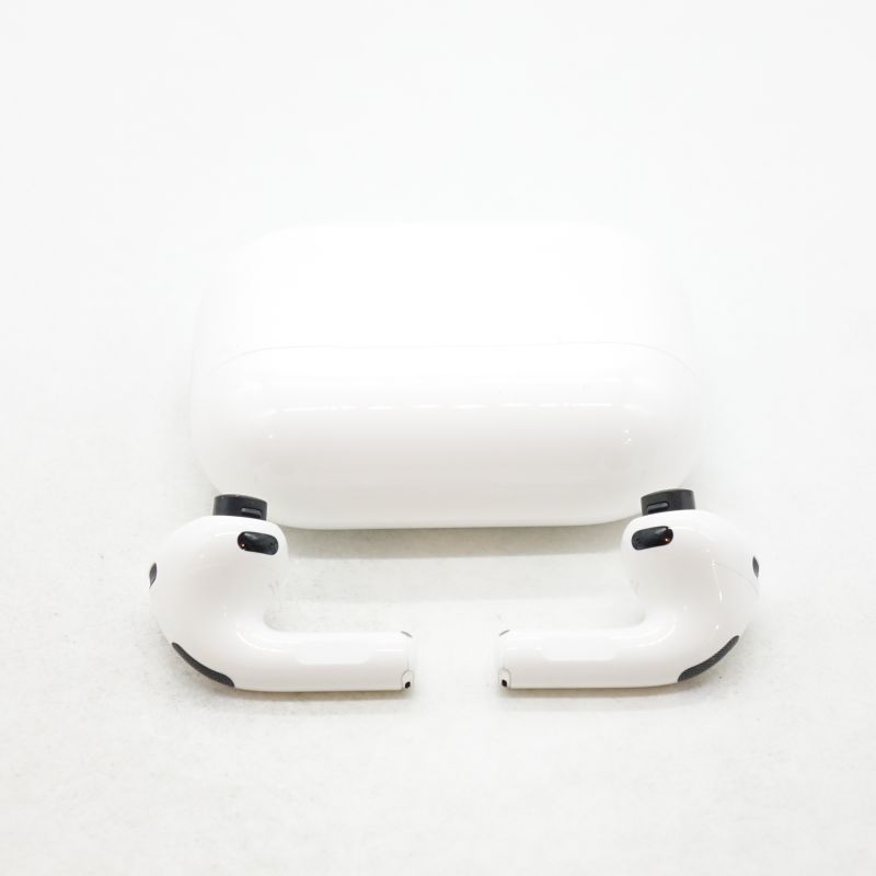 AirPods Pro 3 [MFHP4J/A]