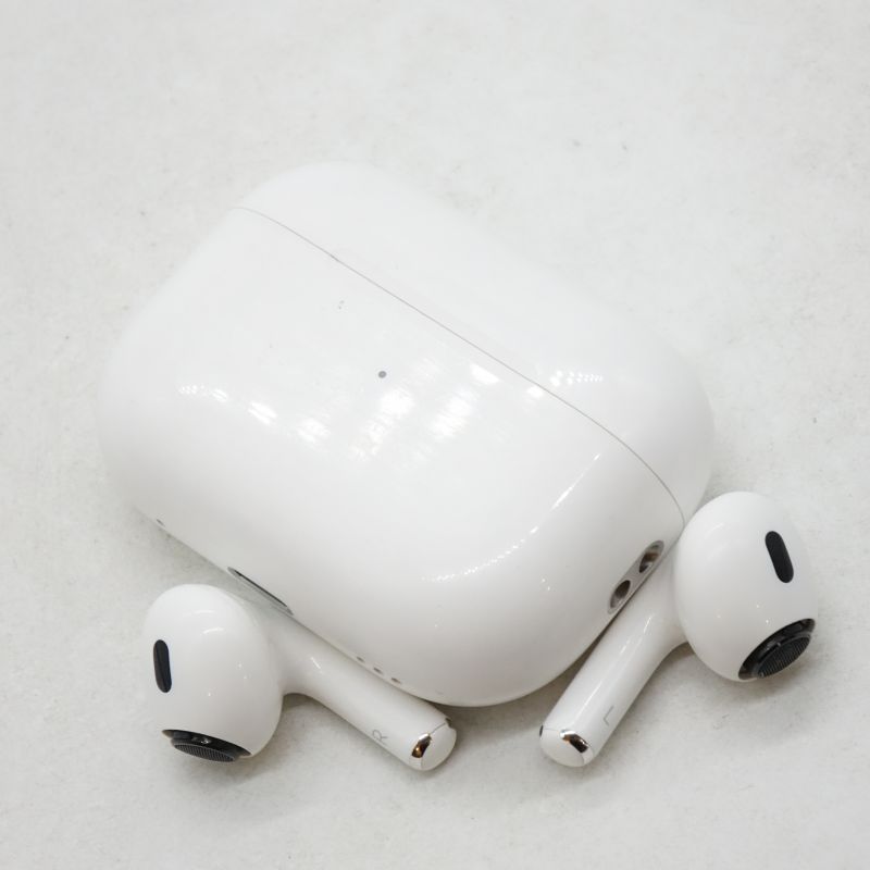 AirPods Pro(2G)(Lightningケース付) [MQD83J/A]