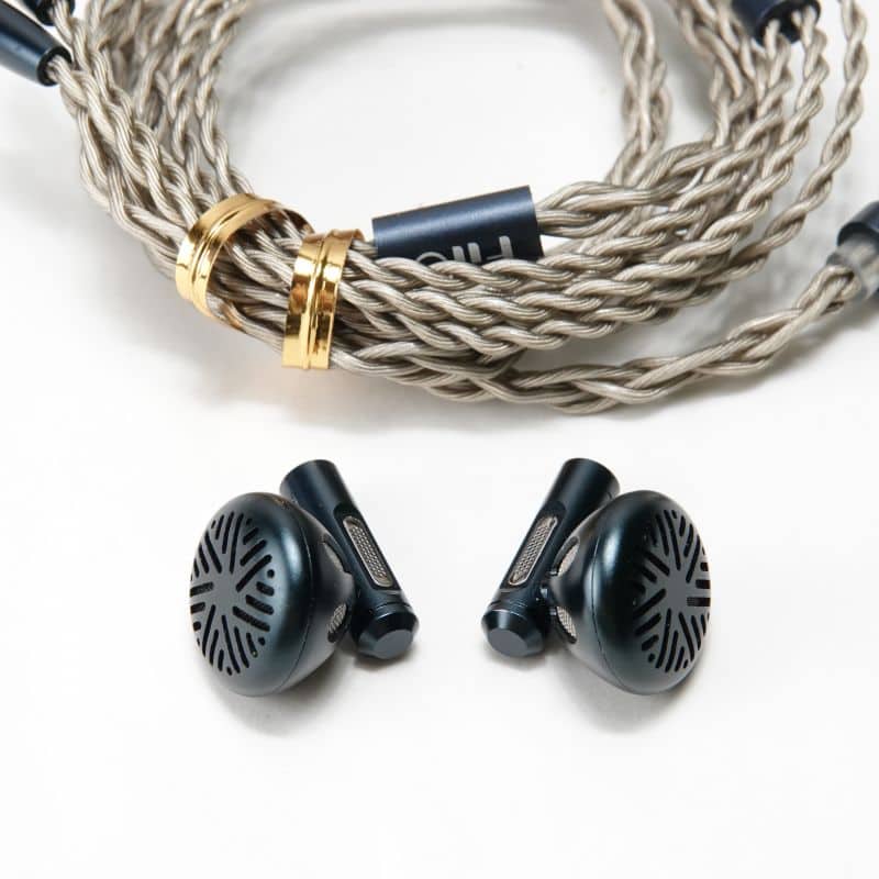 FF5 Black [FIO-IEM-FF5-B]