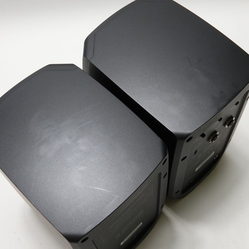 D3V/Black