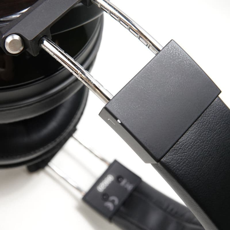 TH-X00 Fostex 有線ヘッドセット 一部破損 ネジ付き 可動品 TH-X00