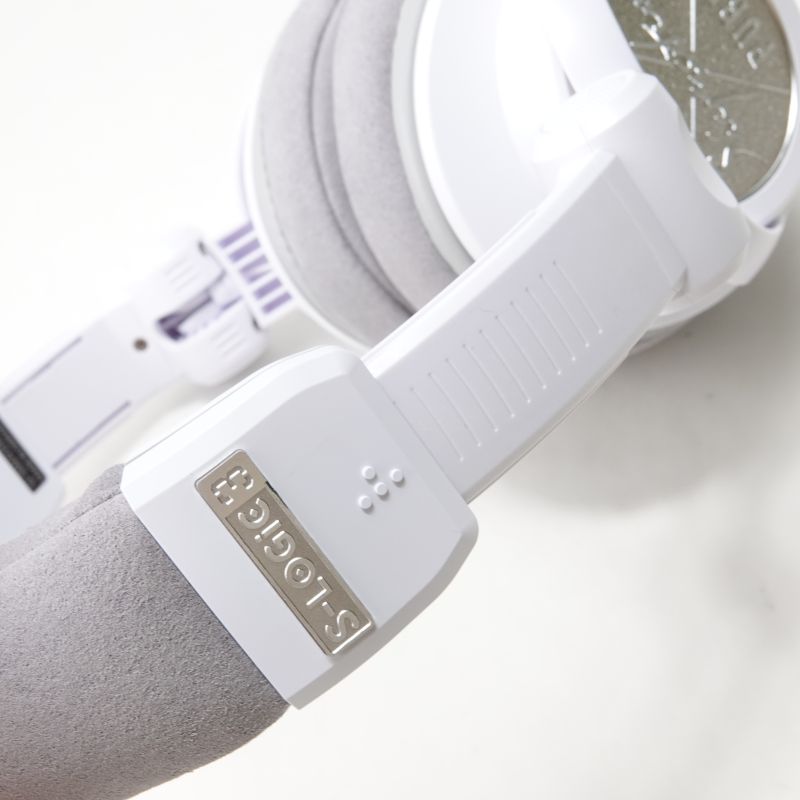 ULTRASONE Signature PURE WHITE [ULT-SIG-PURE-WHT] AB+ランク 中古