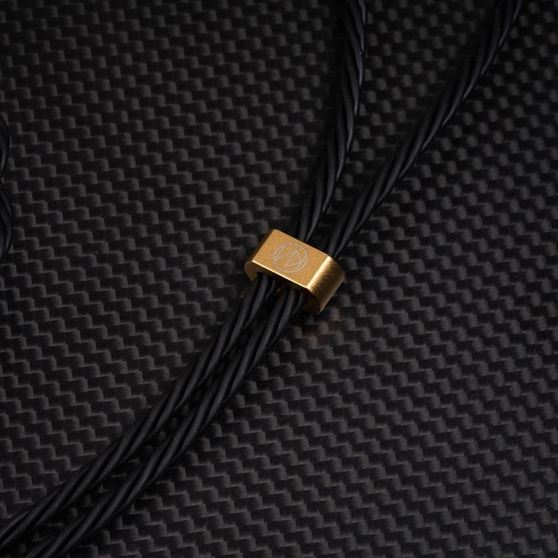 YATONO 8wire-Ultimate- 5極Φ4.4mm ストレートプラグ-PentaconnEar YTN8U-S544-PE