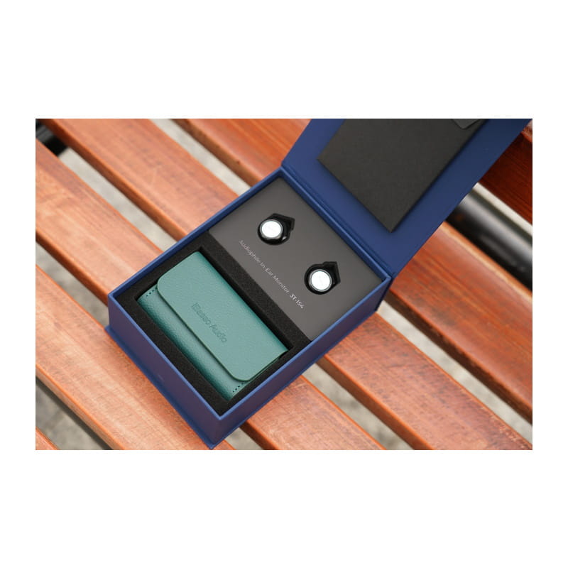 3T-154 Black