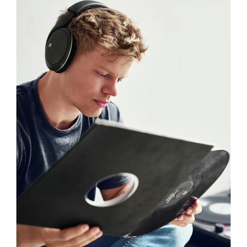 HD 550
