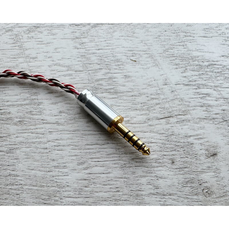 Mairegen Acht -Type Brown × Red × White- / 4.4mm 5極 AEC製 金メッキプラグ / Custom 2pin / イヤーコネクタアートワーク