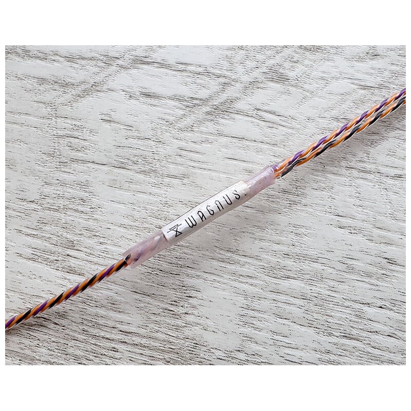 Halloween Lily / 4.4mm 5極 AEC製金メッキプラグ / qdc / ロゴ＆イヤーコネクタアートワーク