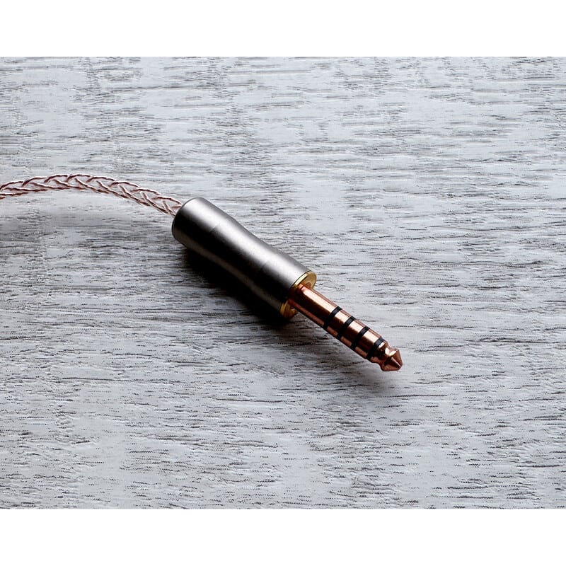 Vintage No.055 “STOJAR” / 4.4mm 5極 トープラ販売製 CINQBES 純銅材 無メッキプラグ / Custom 2pin / ロゴ&イヤーコネクタアートワーク