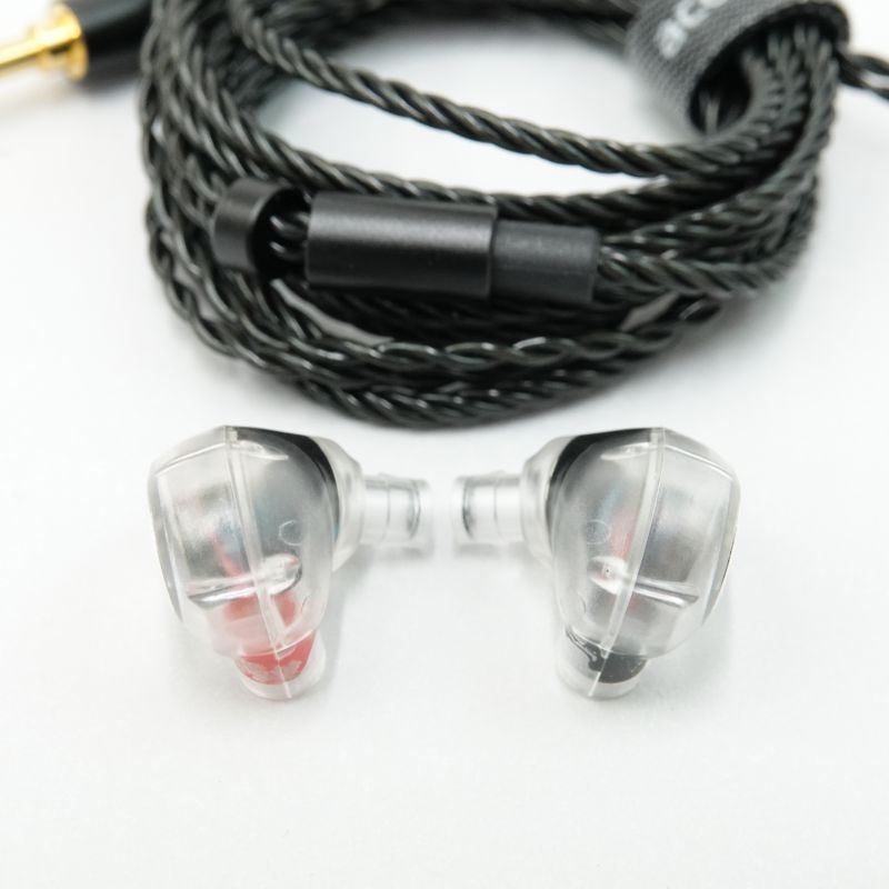 RS THREE Translucido [RS-THREE-CLR]