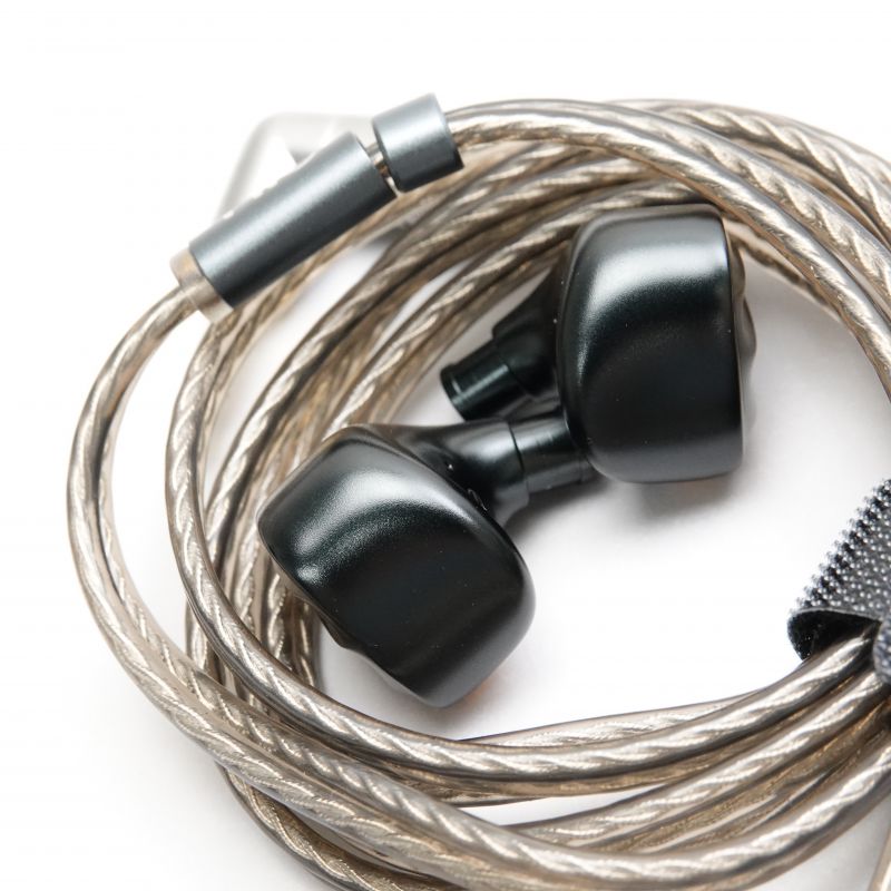 FH3 Black [FIO-IEM-FH3-B]