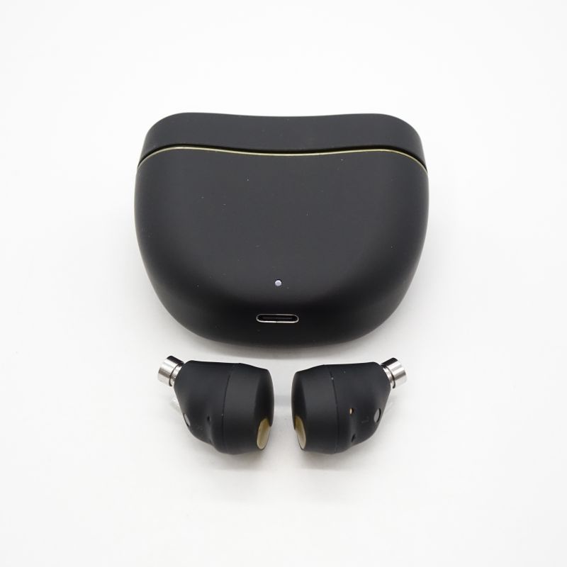 U-Free Black [UNM-0935]