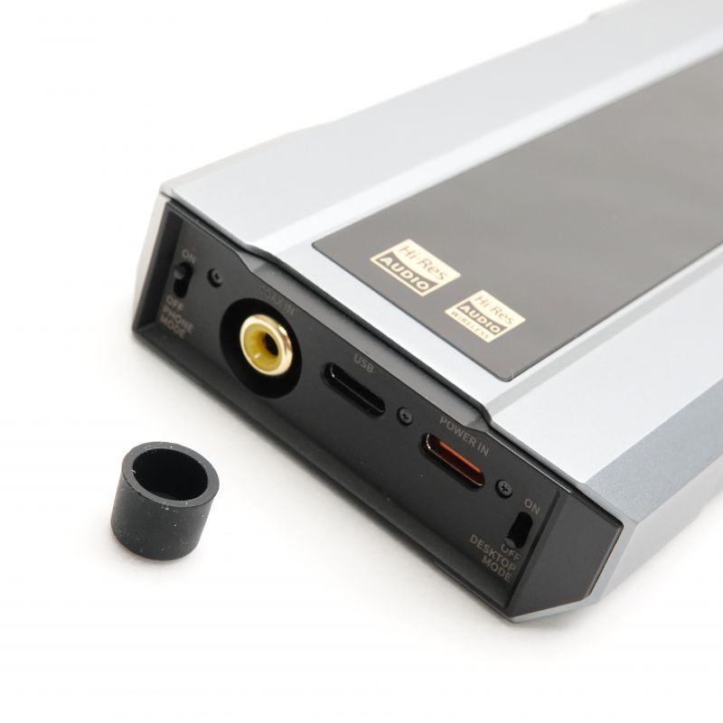 Q15 Titanium [FIO-Q15-T]