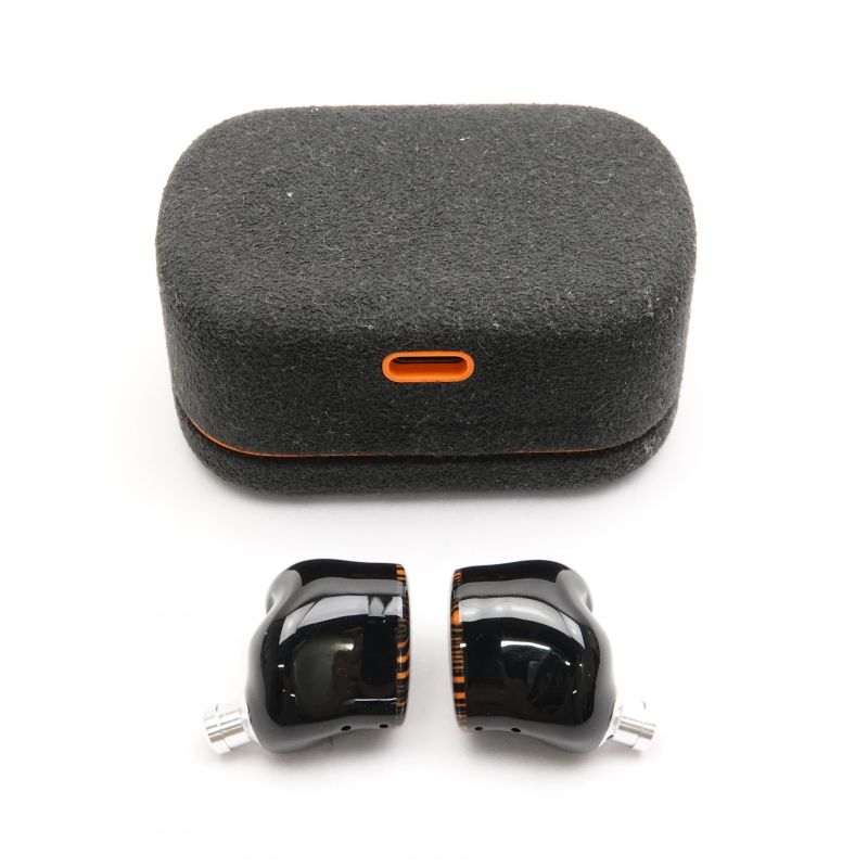 FoKus TRIUMPH NOB-FOKUSTRH-B 本体のみ Noble Audio 【中古】FoKus Triumph 【NOB-FOKUSTRH-B】【秋葉原
