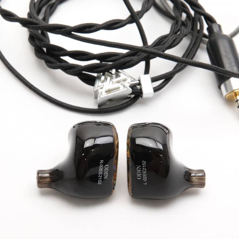 【中古】Empire Ears Odin Universal Fit EMPIRE EARS ODIN Universal Fit - メルカリ