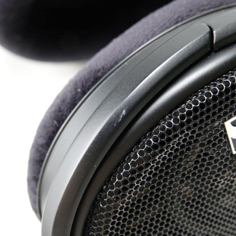 HD660S