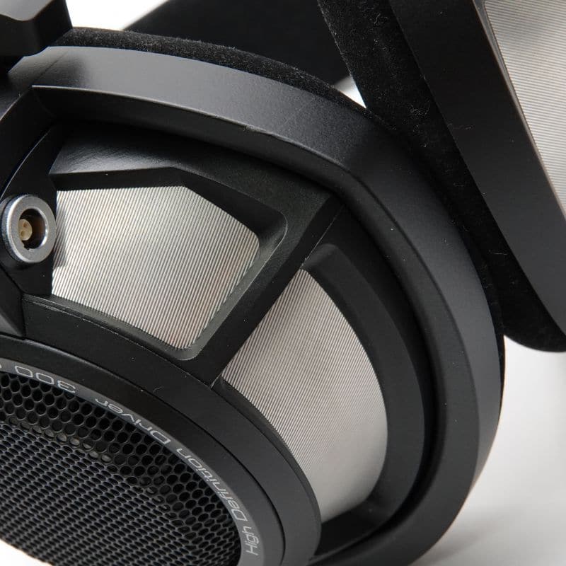 HD800S