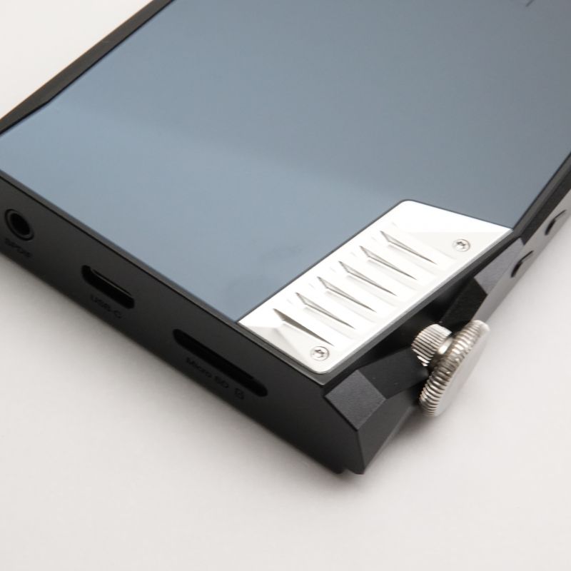 DX260 Black