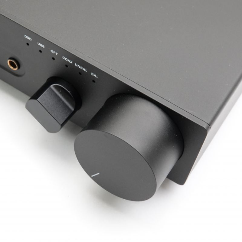 HDV820