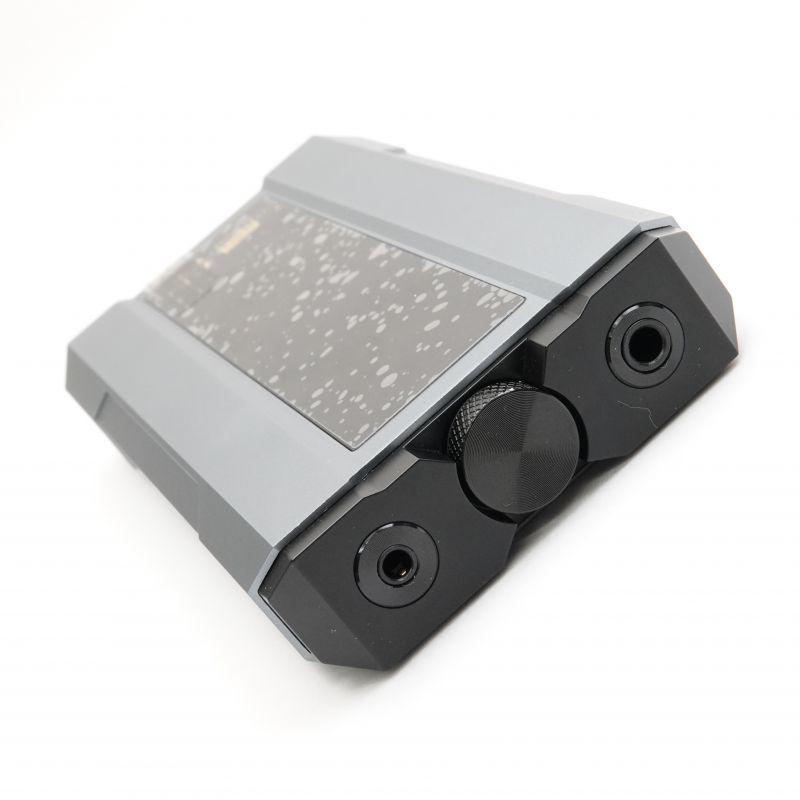 Q15 Titanium [FIO-Q15-T]
