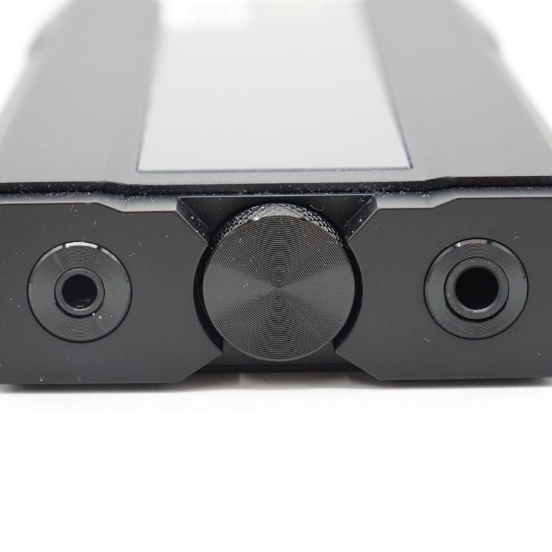 Q15 Black [FIO-Q15-B]