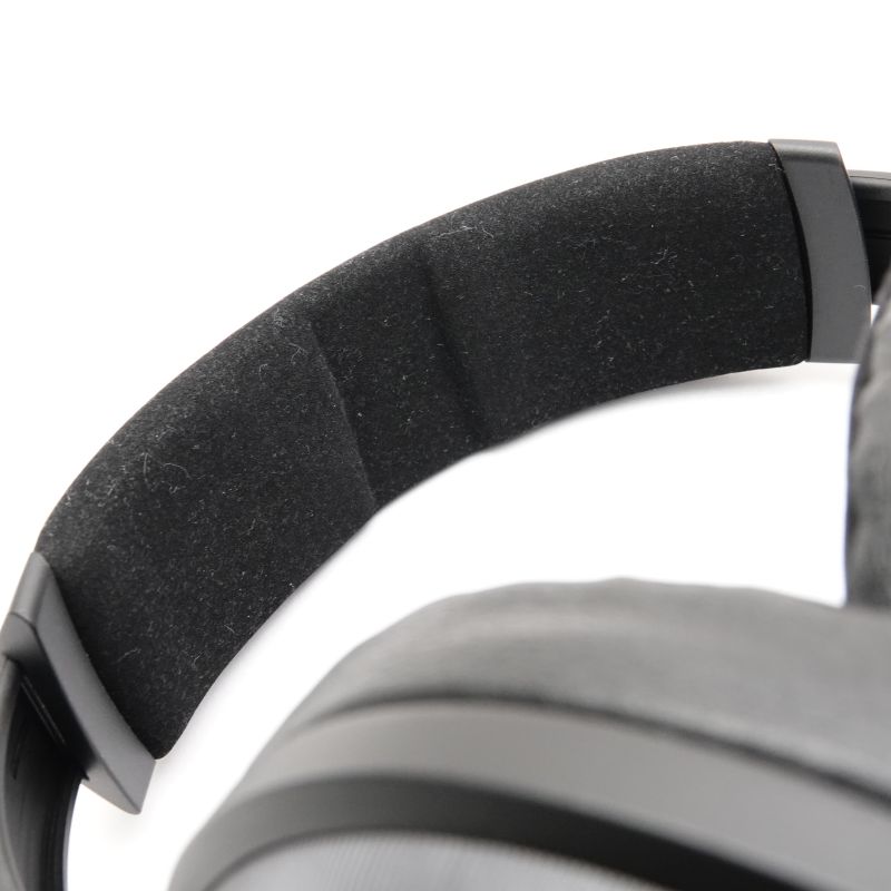 HD 820