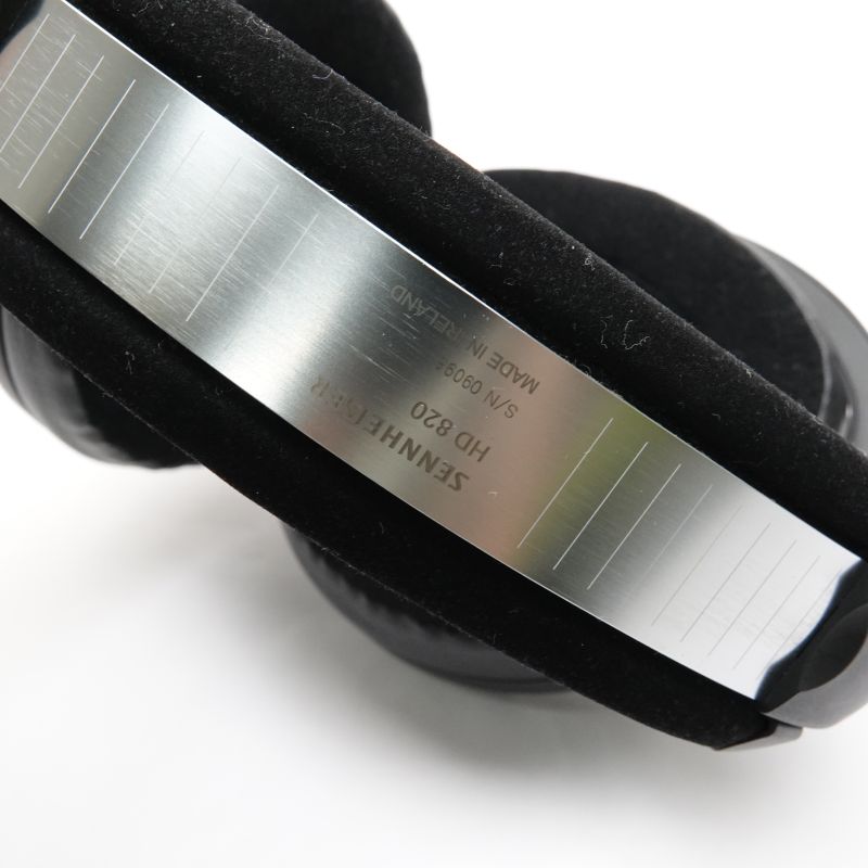 HD 820