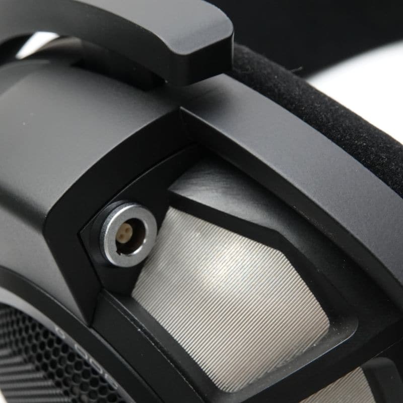 HD 800 S