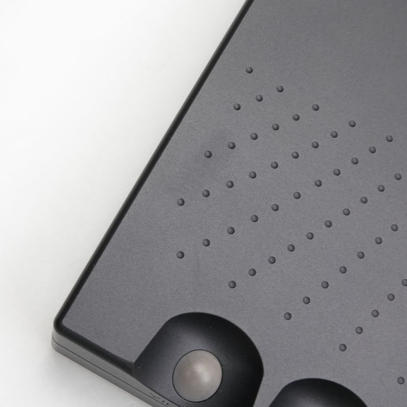 Hugo M Scaler/Black
