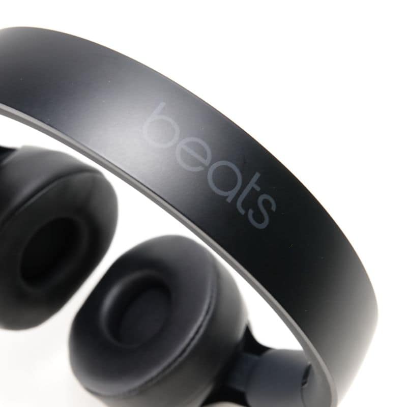 Beats Solo Pro ブラック [MRJ62FE/A]