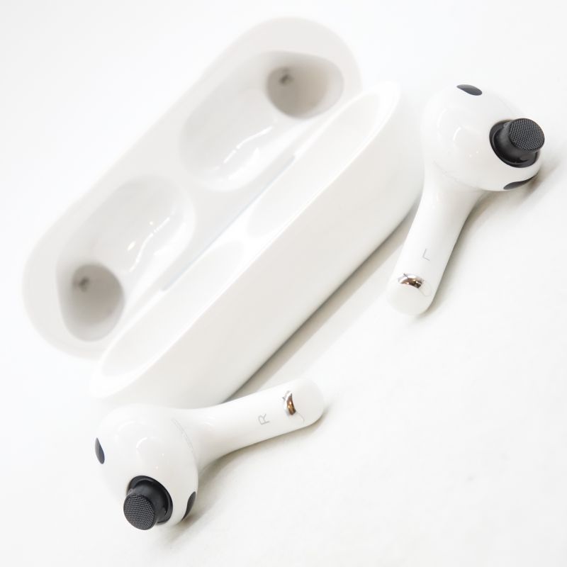 AirPods Pro 3 [MFHP4J/A]