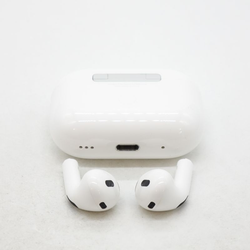 Apple AirPods Pro(2G)(USB-Cケース付) [MTJV3J/A] 中古 240001209179