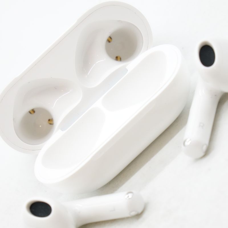 AirPods 4 [MXP63JA]