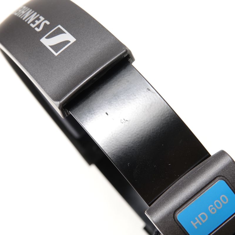 HD600