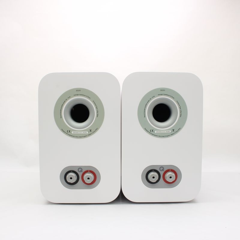 3020i/White