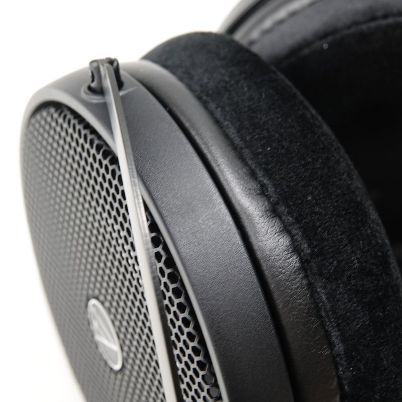 ATH-R50x