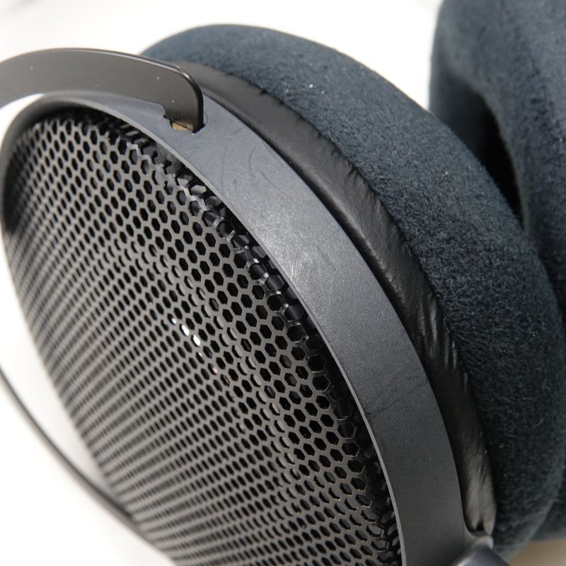 ATH-R70xa